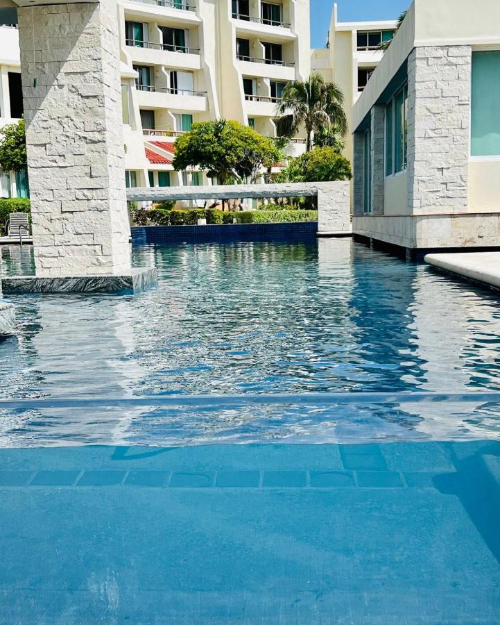 קנקון Rodero By Solymar Beach Front Condos In Hotel Zone מראה חיצוני תמונה