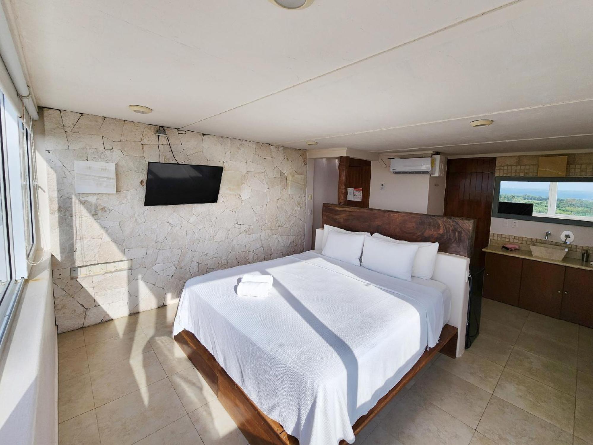 קנקון Rodero By Solymar Beach Front Condos In Hotel Zone מראה חיצוני תמונה
