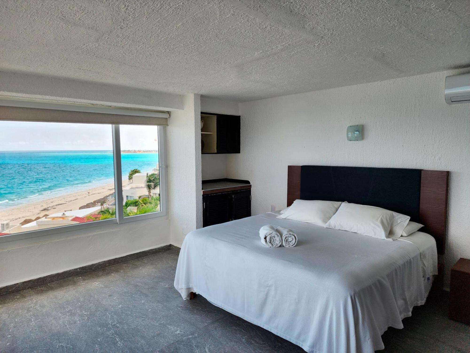 קנקון Rodero By Solymar Beach Front Condos In Hotel Zone מראה חיצוני תמונה