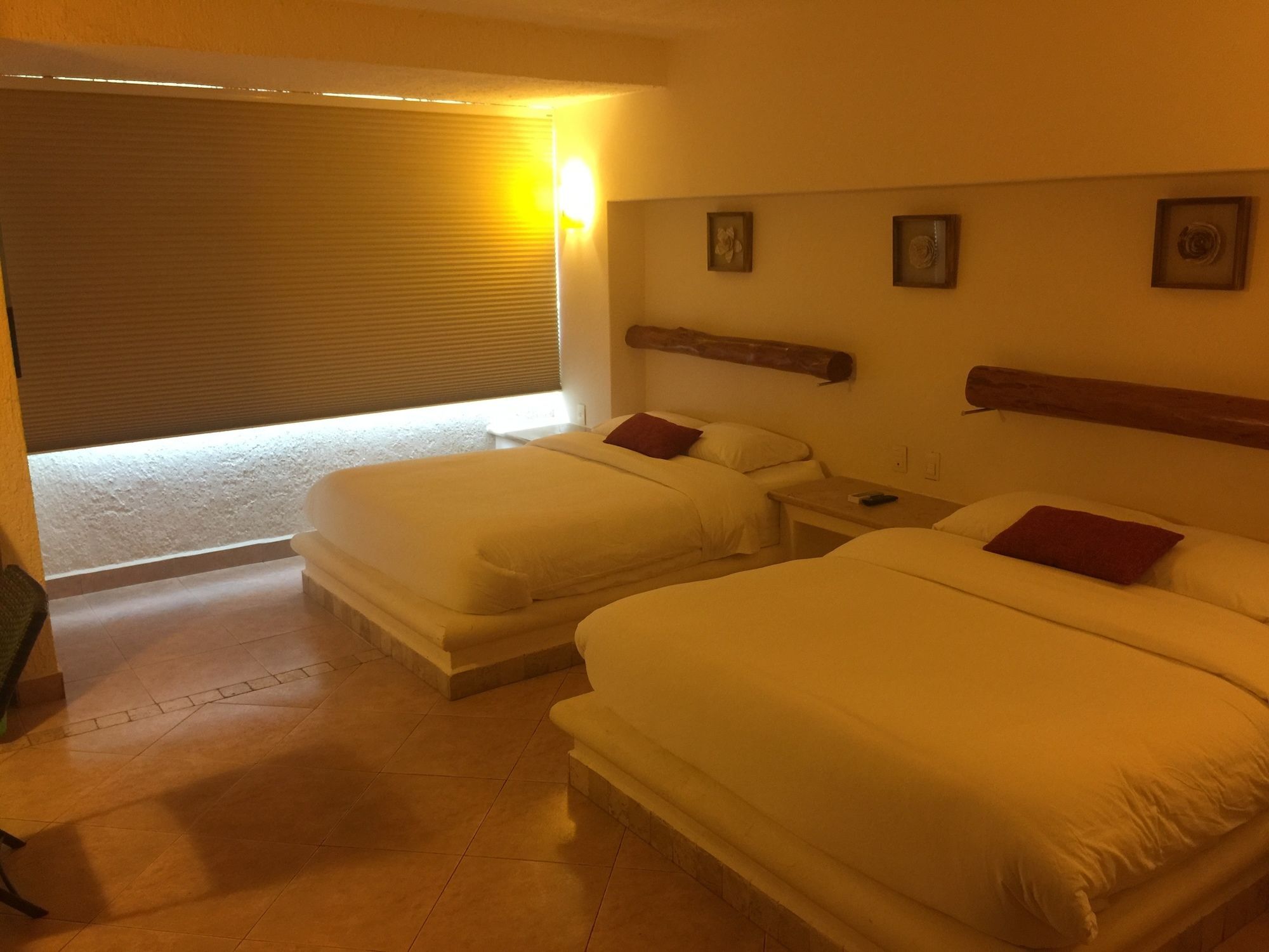 קנקון Rodero By Solymar Beach Front Condos In Hotel Zone מראה חיצוני תמונה