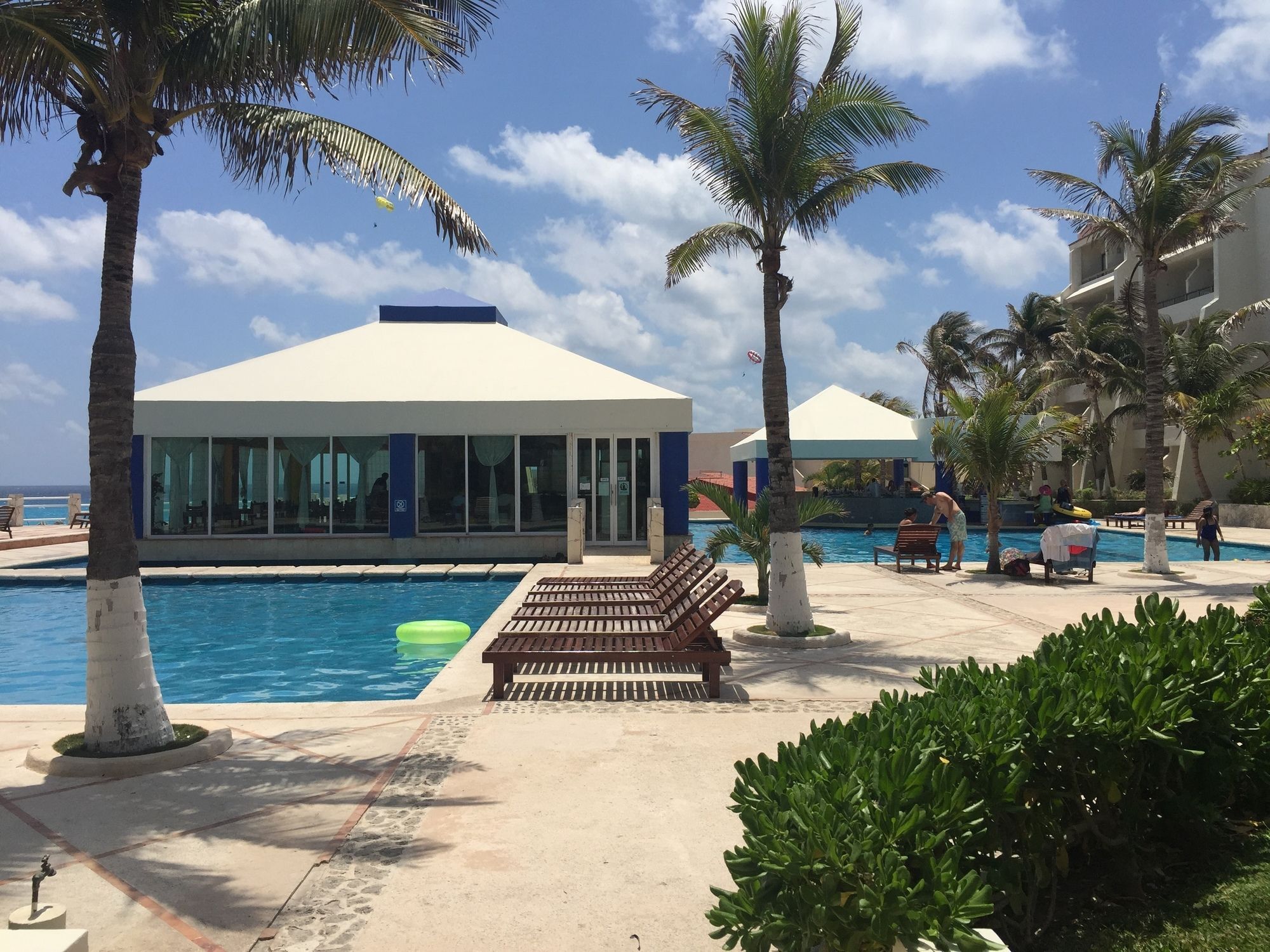 קנקון Rodero By Solymar Beach Front Condos In Hotel Zone מראה חיצוני תמונה